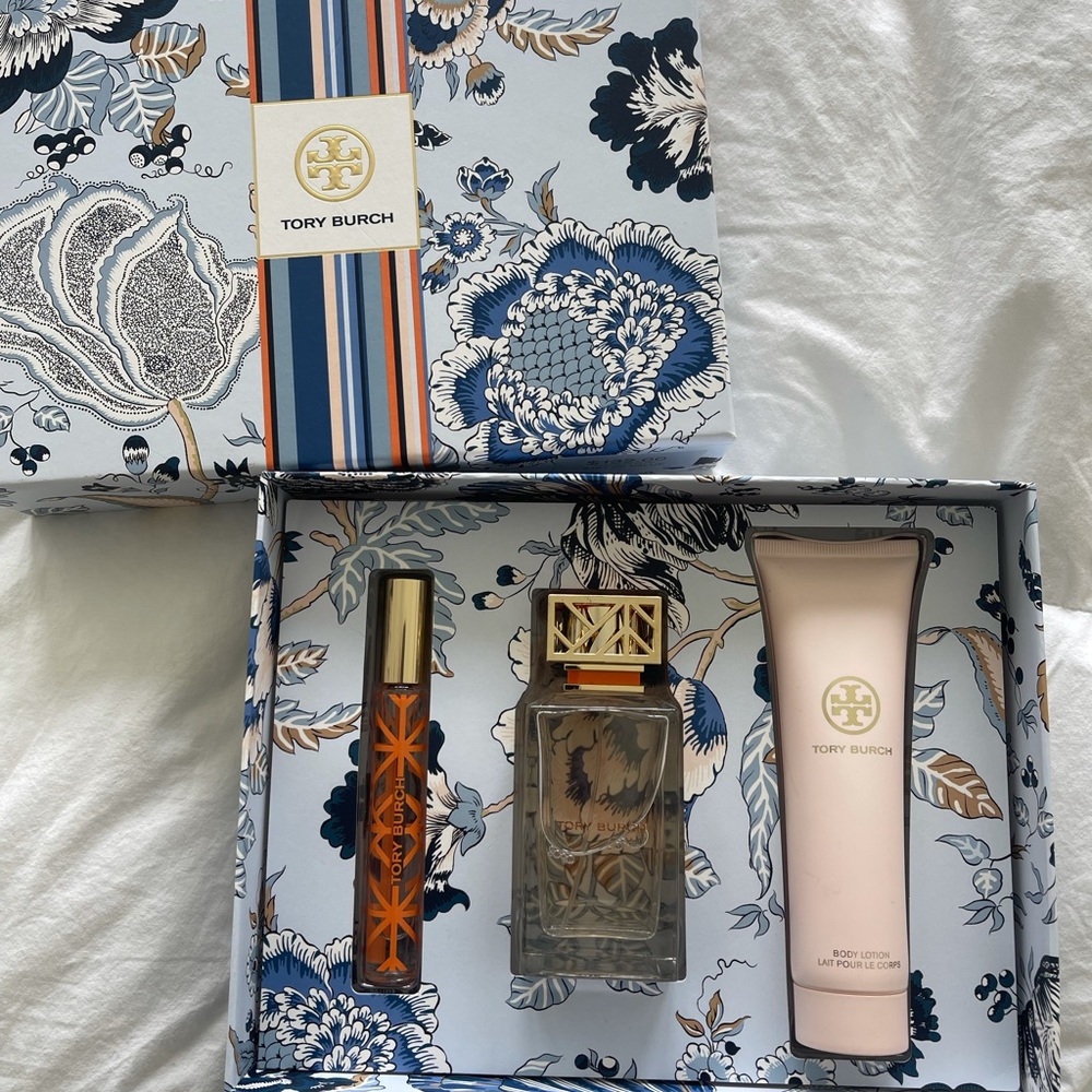 Tory Burch Fragrance Set
